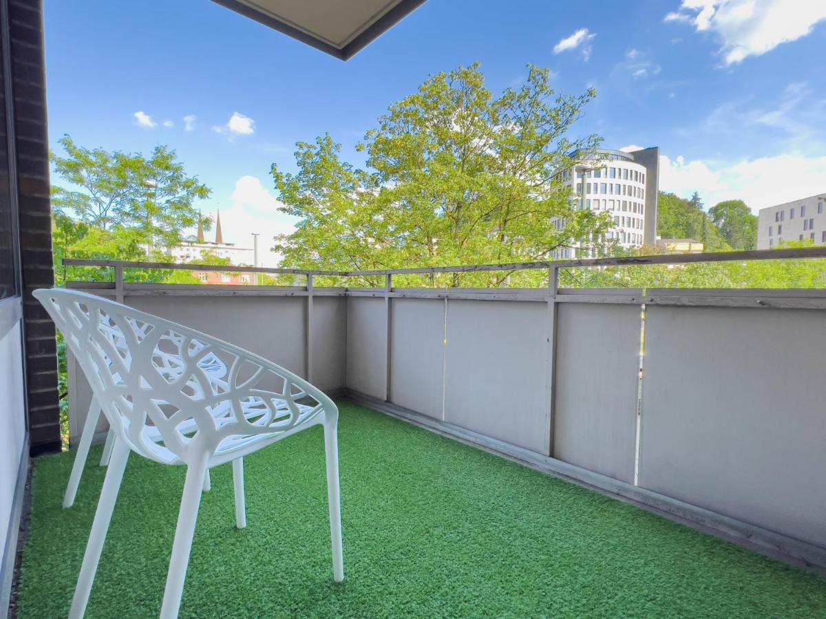 Home By Doni I Apartment An Der Kunsthalle I Parkplatz & Balkon Bielefeld Exterior photo